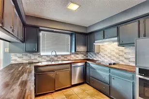 308 Towne House Ln, Richardson, TX 75081 - Photo 8