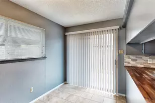 308 Towne House Ln, Richardson, TX 75081 - Photo 10