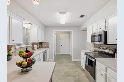 5703 Prescott Drive, Arlington, TX 76018 - Photo 14