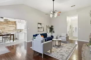 5703 Prescott Dr, Arlington, TX 76018 - Photo 10