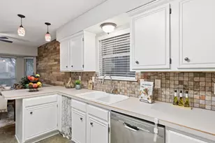 5703 Prescott Dr, Arlington, TX 76018 - Photo 18