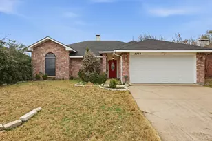 5703 Prescott Dr, Arlington, TX 76018 - Photo 36