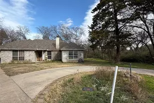 701 Acres St, Cedar Hill, TX 75104 - Photo 2