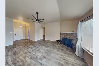 916 Silver Streak Drive, Saginaw, TX 76131 - Photo 4