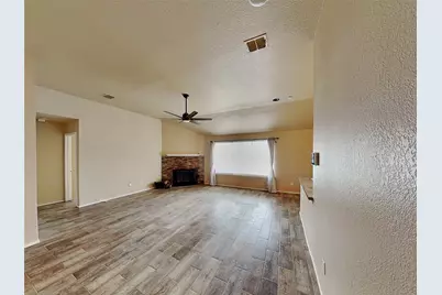 916 Silver Streak Drive, Saginaw, TX 76131 - Photo 2