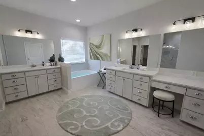 25 Pear Tree Lane, Collinsville, TX 76233 - Photo 16