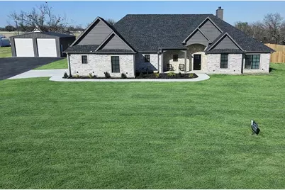 25 Pear Tree Lane, Collinsville, TX 76233 - Photo 1