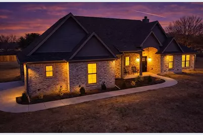 25 Pear Tree Lane, Collinsville, TX 76233 - Photo 2