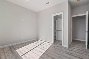 948 S Corinth St, Dallas, TX 75215 - Photo 18