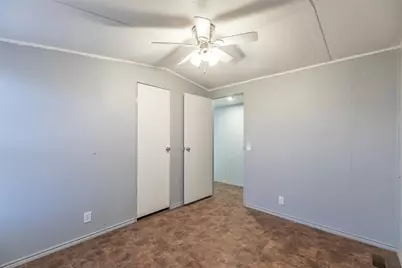 709 Gibson Street, Tye, TX 79603 - Photo 12