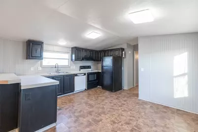 709 Gibson Street, Tye, TX 79603 - Photo 16