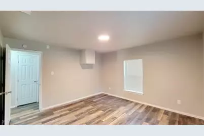 1221 Stanford Street, Greenville, TX 75401 - Photo 10