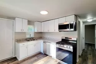 1221 Stanford St, Greenville, TX 75401 - Photo 2