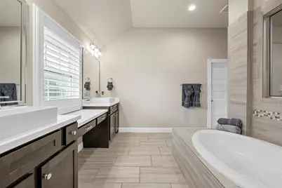 916 Cumberland Street, McGregor, TX 76657 - Photo 24
