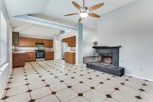 1004 Eagle Dr, DeSoto, TX 75115 - Photo 10