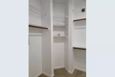 1404 Hummingbird Court, Crowley, TX 76036 - Photo 10