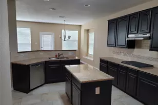 1404 Hummingbird Ct, Crowley, TX 76036 - Photo 2