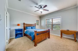 8605 Labron Ave, Dallas, TX 75209 - Photo 32