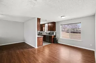 229 Mountain View Dr, Azle, TX 76020 - Photo 10