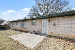 229 Mountain View Dr, Azle, TX 76020 - Photo 24