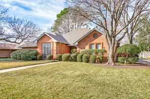 4710 Michelle Dr, Arlington, TX 76016 - Photo 2