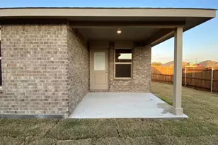 521 Marsh St, Cleburne, TX 76033 - Photo 14