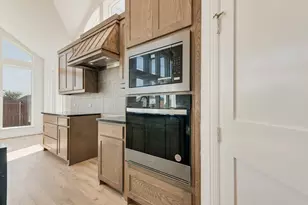 7622 Lanier Ln, Grand Prairie, TX 75054 - Photo 14