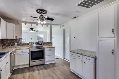 1415 E Terrell Avenue, Fort Worth, TX 76104 - Photo 8