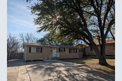 1725 Bunch Drive, Fort Worth, TX 76112 - Photo 1