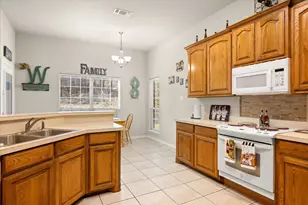 119 Spanish Oaks Trail, Glen Rose, TX 76043 - Photo 12