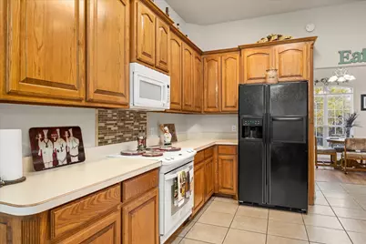 119 Spanish Oaks Trail, Glen Rose, TX 76043 - Photo 10