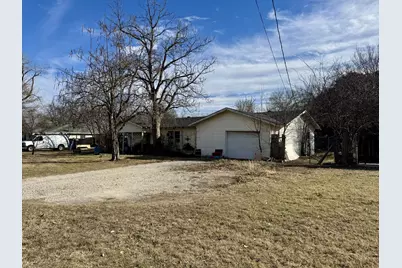 613 W Main Street, Crowley, TX 76036 - Photo 4