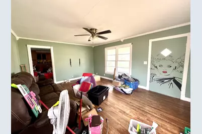 613 W Main Street, Crowley, TX 76036 - Photo 6