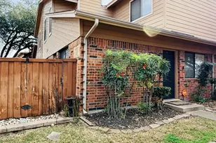 5761 Cedar Creek Dr, Benbrook, TX 76109 - Photo 2