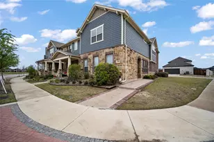 4701 Smokey Quartz Ln, Arlington, TX 76005 - Photo 1