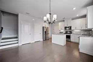 4701 Smokey Quartz Ln, Arlington, TX 76005 - Photo 8