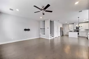 4701 Smokey Quartz Ln, Arlington, TX 76005 - Photo 10