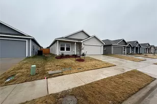 6812 Haines Dr, Princeton, TX 75407 - Photo 2