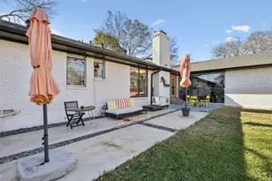 2715 Bonnywood Ln, Dallas, TX 75233 - Photo 32