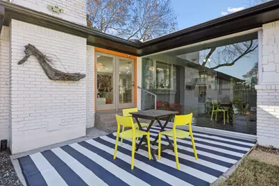 2715 Bonnywood Lane, Dallas, TX 75233 - Photo 30