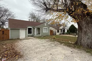 2246 Anson Rd, Dallas, TX 75235 - Photo 2