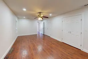 2246 Anson Rd, Dallas, TX 75235 - Photo 10