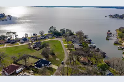 105 San Felipe Drive, Mabank, TX 75156 - Photo 28