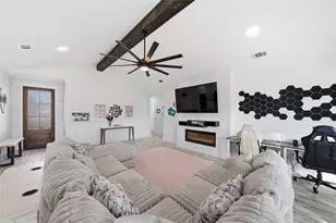 105 San Felipe Dr, Mabank, TX 75156 - Photo 4