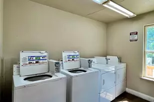 410 Bryan St, Denton, TX 76201 - Photo 14