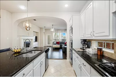 3021 Bans Crown Boulevard, Lewisville, TX 75056 - Photo 10