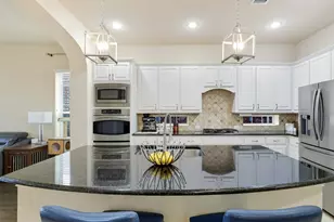 3021 Bans Crown Blvd, Lewisville, TX 75056 - Photo 8