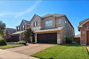 3021 Bans Crown Blvd, Lewisville, TX 75056 - Photo 2