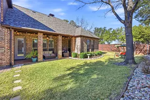 3200 Walnut Grove Pl, Flower Mound, TX 75022 - Photo 2