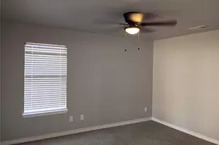 208 Almond St, Waxahachie, TX 75165 - Photo 18